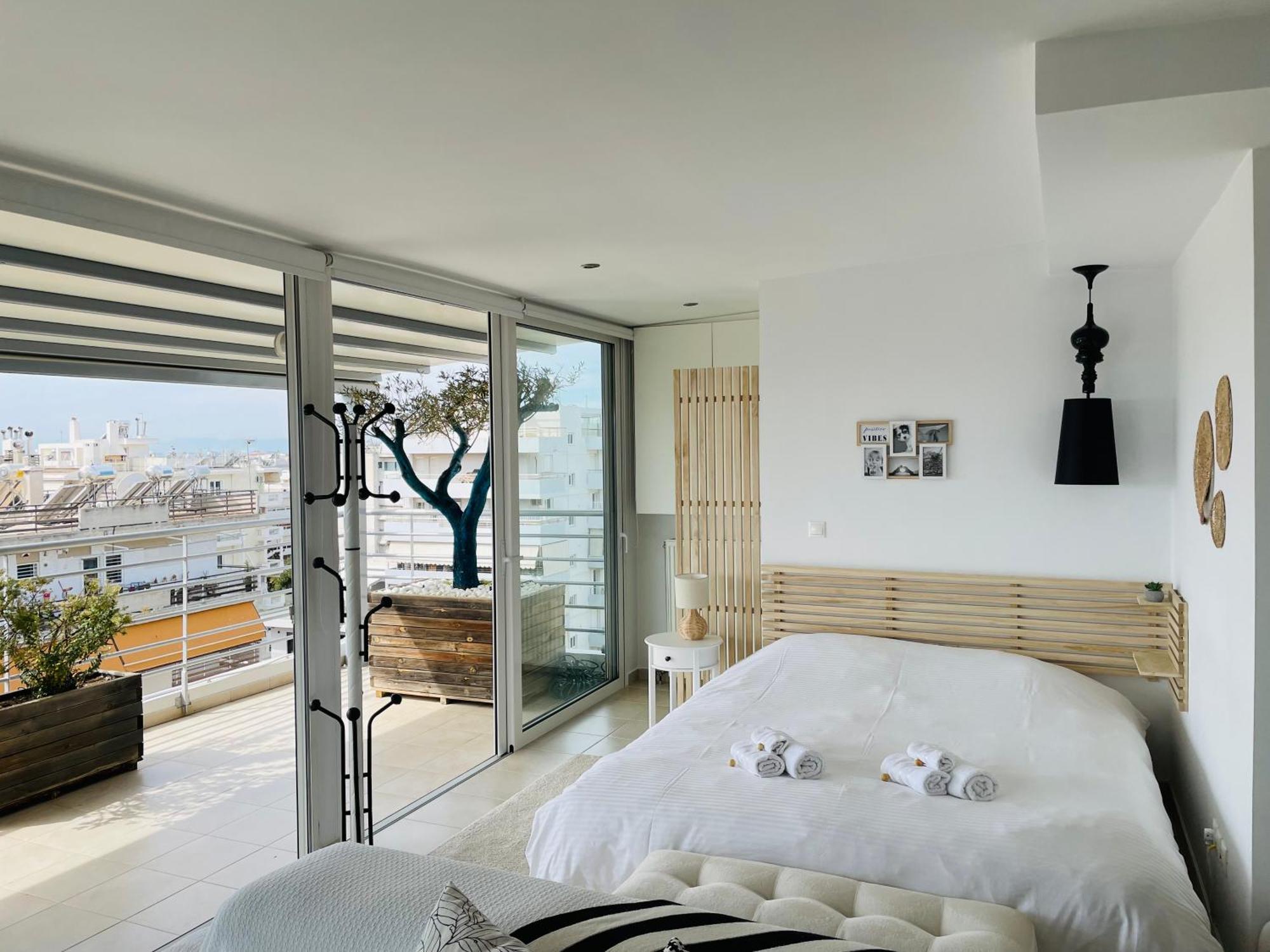 Sea View Luxury Palaio Faliro Apartment Athens